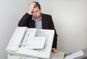 Lee más sobre el artículo Printjack: Protegiendo sus Impresiones y Redes en la Era Digital